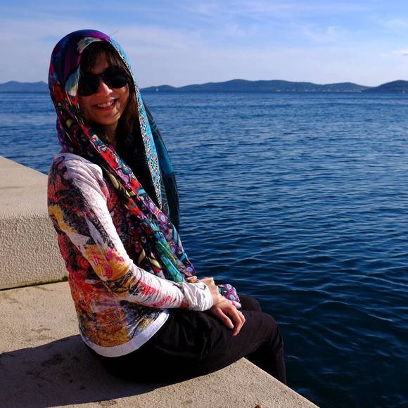 Meet your Posher, Germaine - Picture 1 of 1